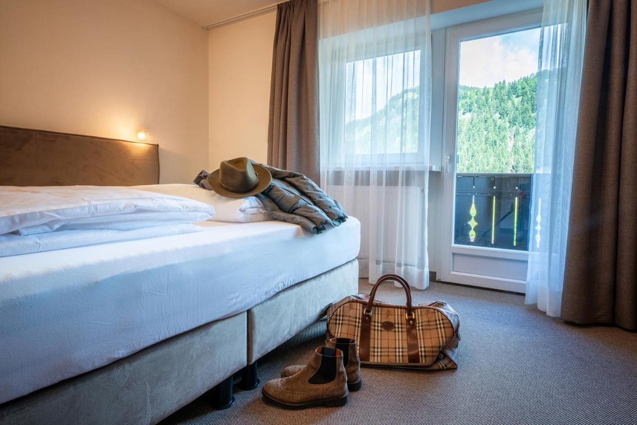Hotel Monte44 セルヴァ・ディ・ヴァル・ガルデーナ エクステリア 写真